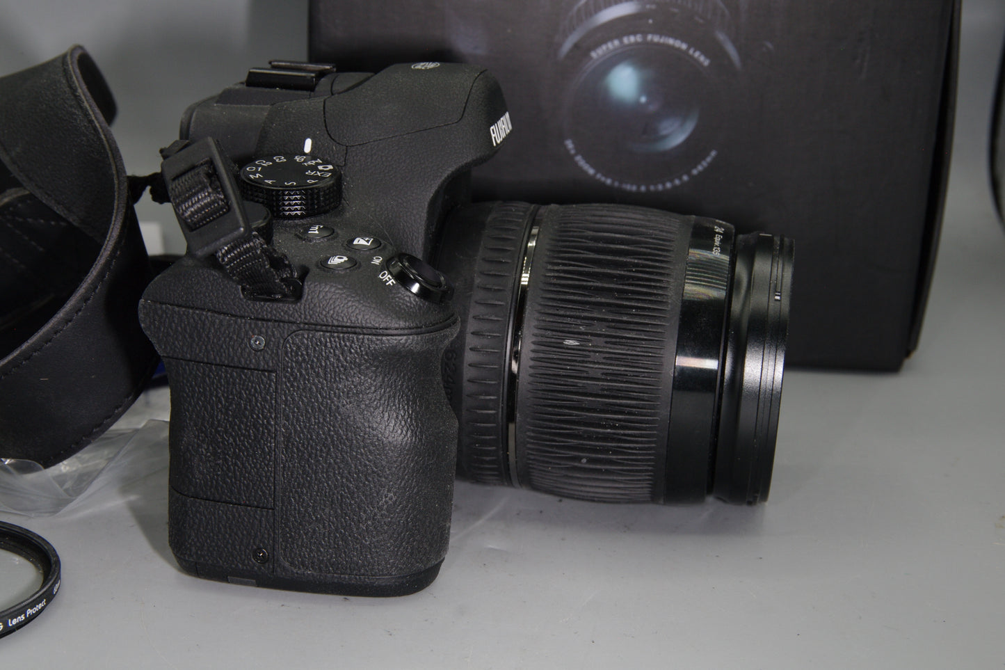Fujifilm X-S1 Bridge Camera – 12MP – 26x Zoom – Boxed – EXC– Full Manual