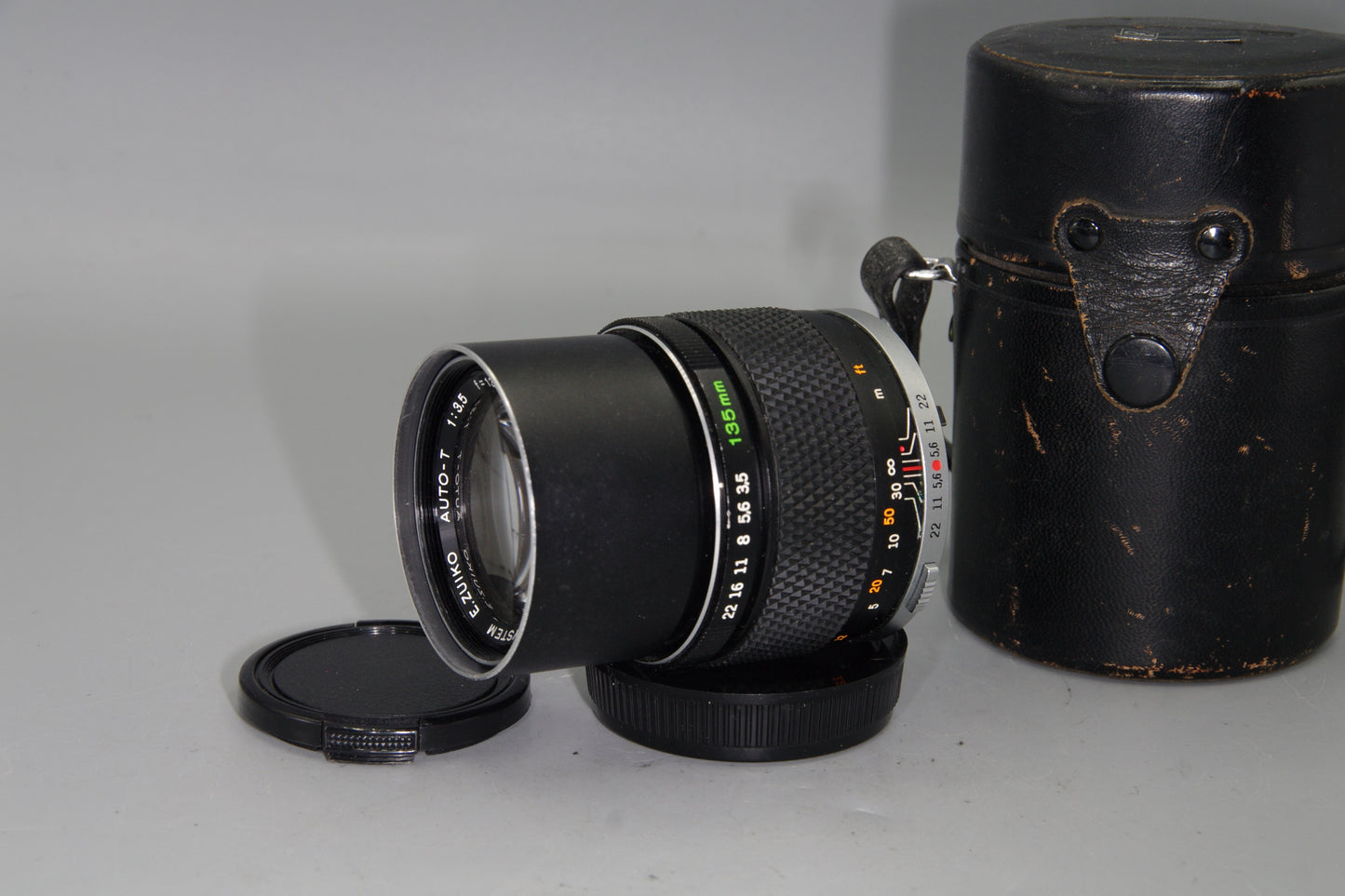 Olympus OM E.Zuiko 135mm f/3.5 Telephoto Lens – Manual Focus – VGC – OM Mount