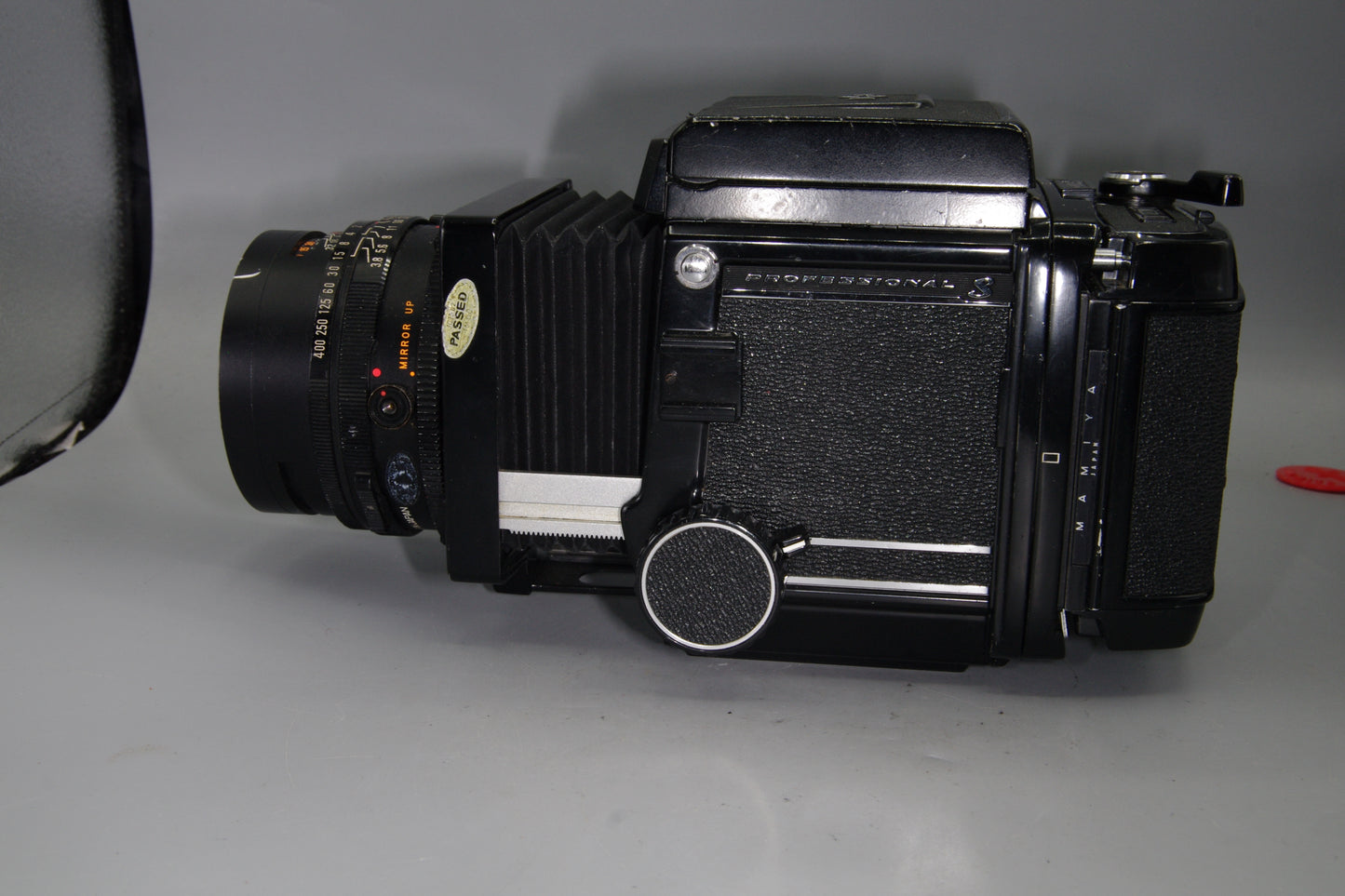Mamiya RB67 Pro + Sekor C 127mm f/3.8 Lens – 6x7 Medium Format – VGC – Tested