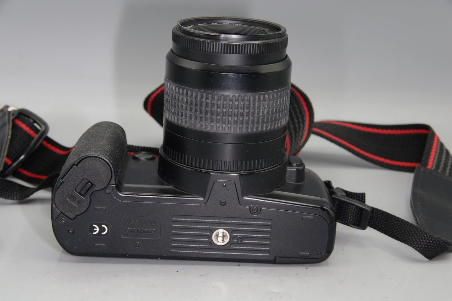 Canon EOS 5000 35mm Film SLR + EF 38–76mm Lens – VGC – Autofocus – Tested