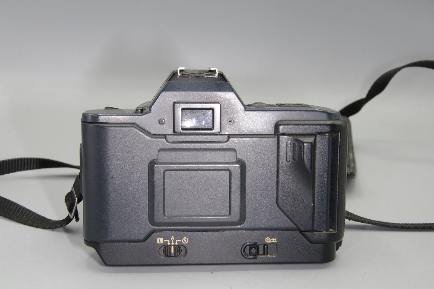 Canon T80 35mm SLR + AC 35–70mm Lens – Autofocus Pioneer – Fully Working – VGC