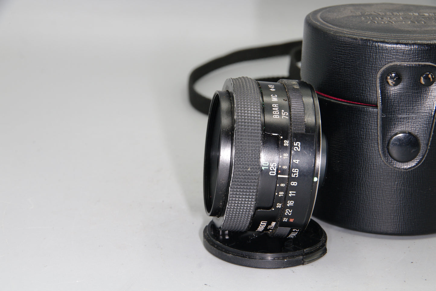 Tamron 28mm f/2.5 BBAR Adaptall-2 Lens – Model 02B – Sharp Wide Angle Prime