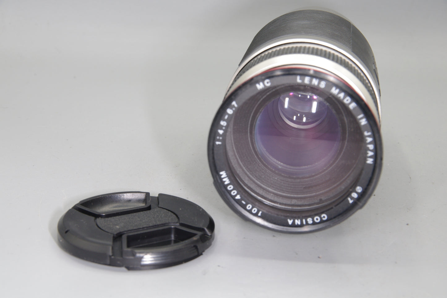 Cosina 100–400mm f/4.5–6.7 Lens – Canon EF Mount - VGC - Working