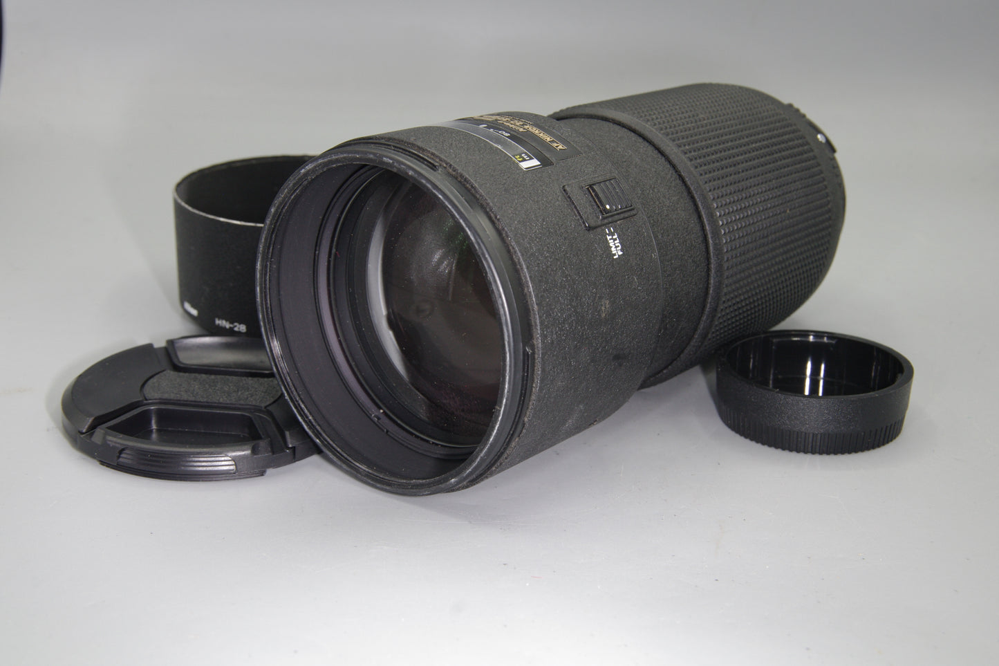 Nikon AF Nikkor 80–200mm f/2.8D ED IF – Pro Telephoto Zoom – FX – Metal Build