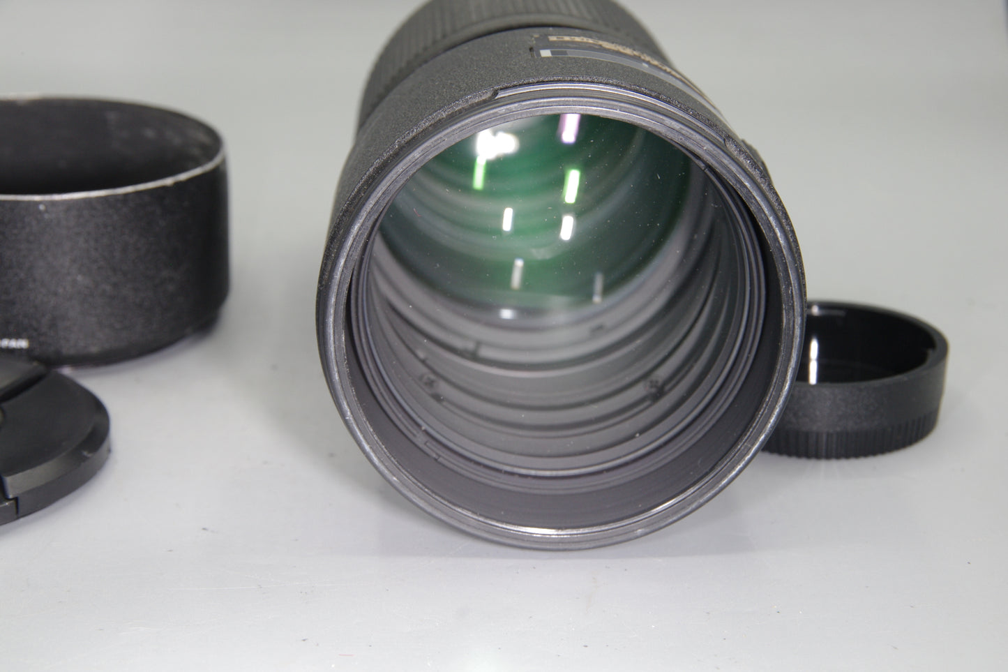 Nikon AF Nikkor 80–200mm f/2.8D ED IF – Pro Telephoto Zoom – FX – Metal Build