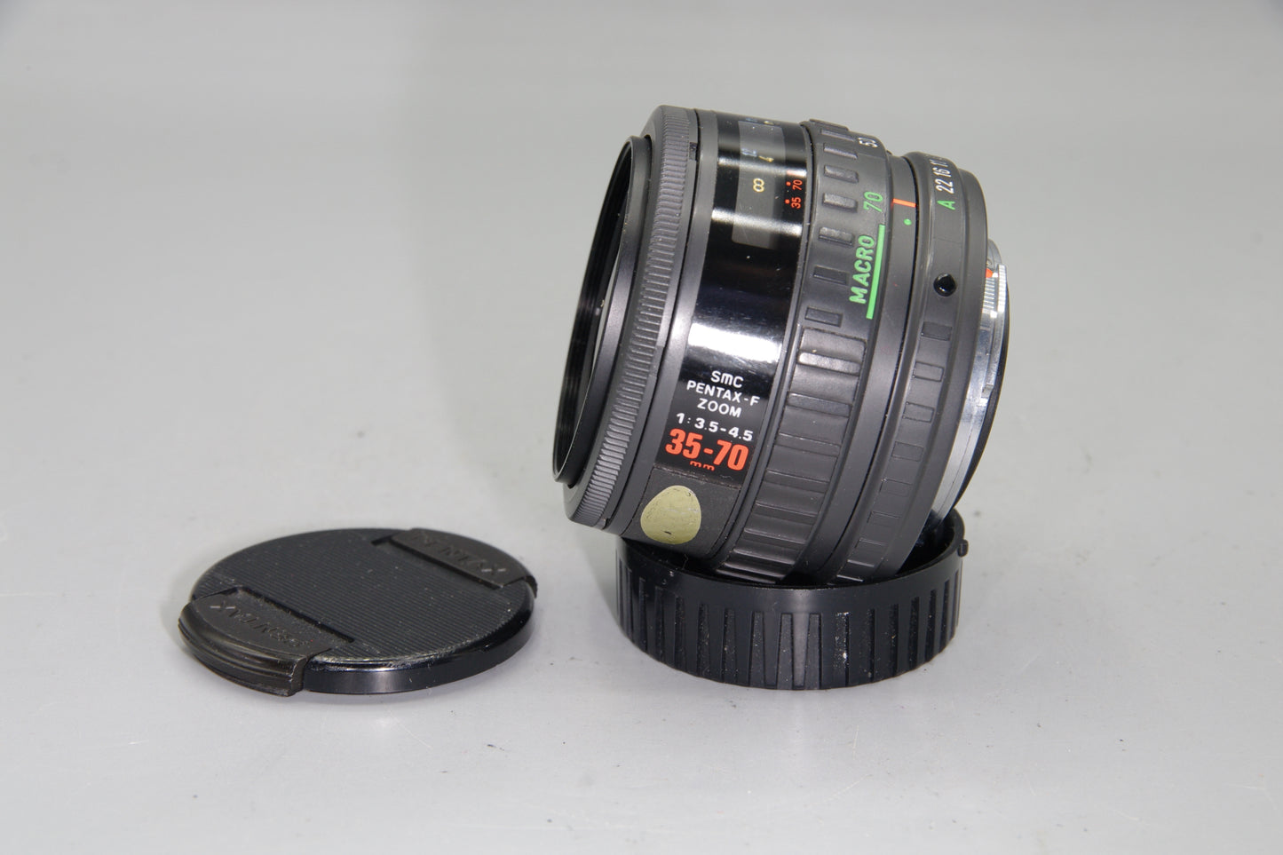 Pentax SMC-F 35–70mm f/3.5–4.5 – Compact AF Zoom – K-Mount