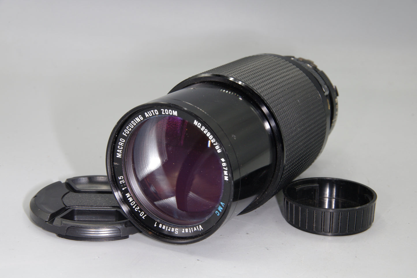 Vivitar Series 1 70–210mm f/3.5 – Minolta MD Mount – Excellent