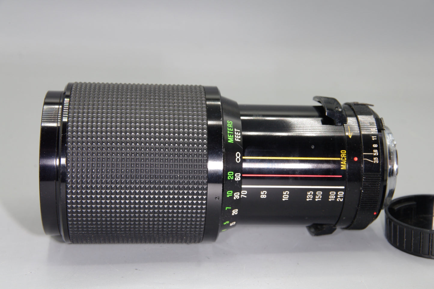 Vivitar Series 1 70–210mm f/3.5 – Minolta MD Mount – Excellent