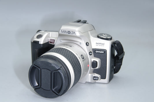 Minolta Dynax 500si Super 35mm SLR + 28–80mm f/3.5–5.6 AF Zoom Lens - EXC