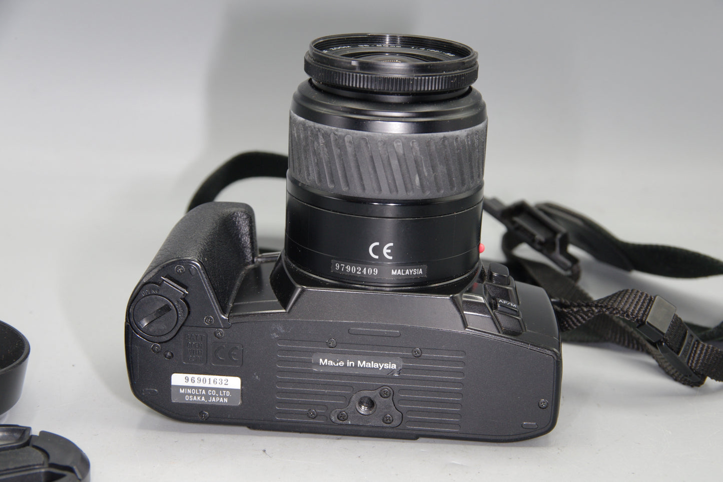Minolta Dynax 303si + 35–80mm AF Zoom – Autofocus 35mm SLR – Clean & Tested