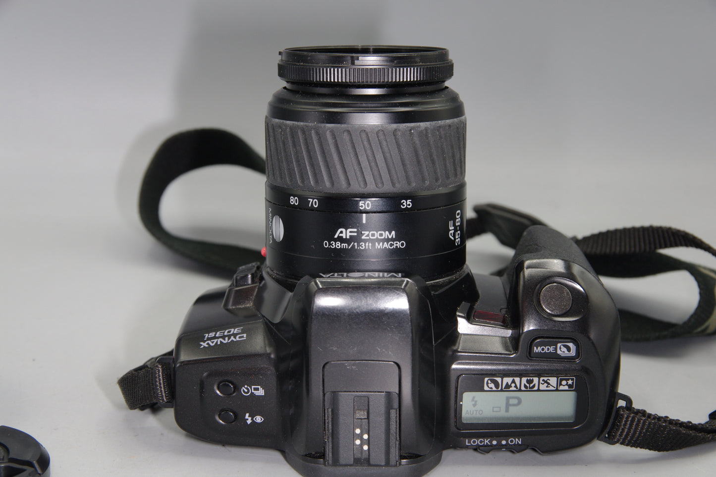 Minolta Dynax 303si + 35–80mm AF Zoom – Autofocus 35mm SLR – Clean & Tested