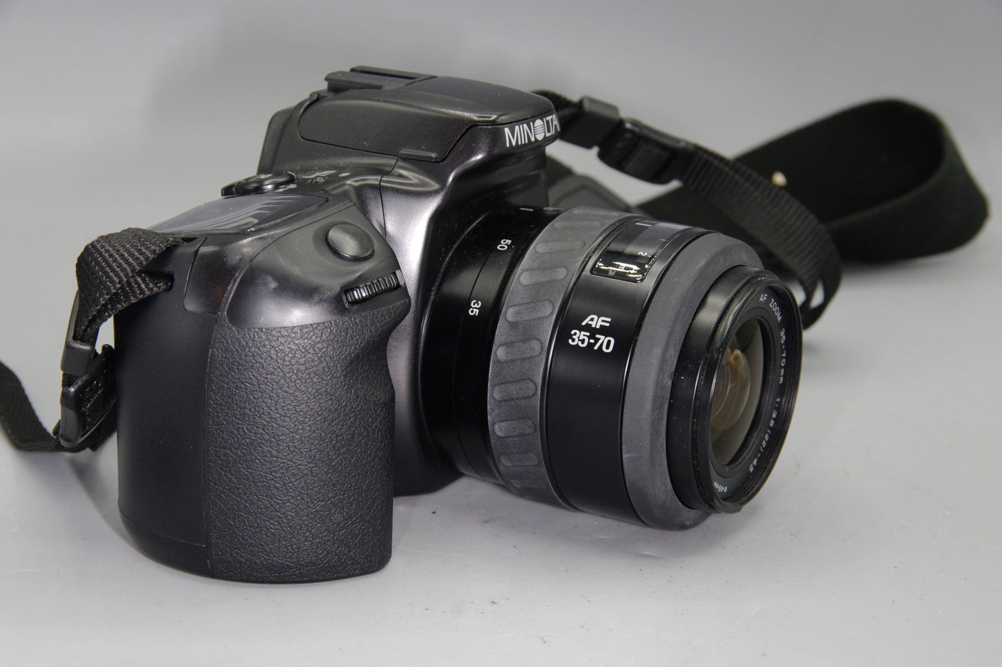 Minolta Dynax 500si + 35–70mm AF Lens – Autofocus 35mm SLR – Clean & Tested