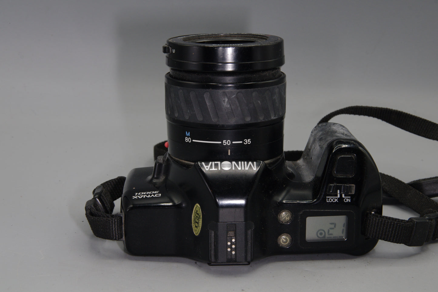 Minolta Dynax 3000i 35mm SLR + Minolta AF 35–80mm Lens – Clean & Tested