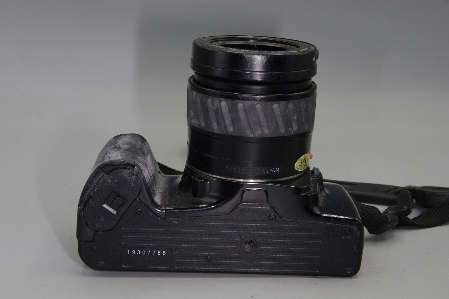 Minolta Dynax 3000i 35mm SLR + Minolta AF 35–80mm Lens – Clean & Tested