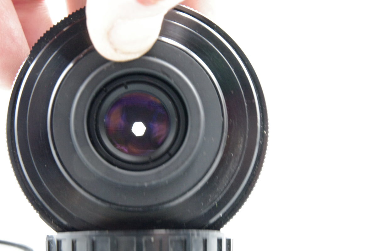 Vivitar 28mm f/2.8 Wide-Angle Lens M42 Mount – Tested & Clean