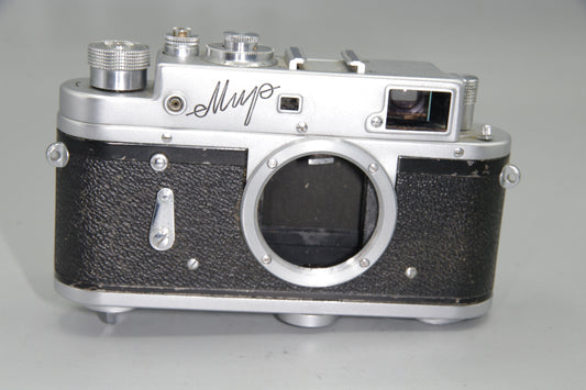 KMZ Mir 35mm Rangefinder Camera M39 LTM Soviet Leica Copy 1959–61