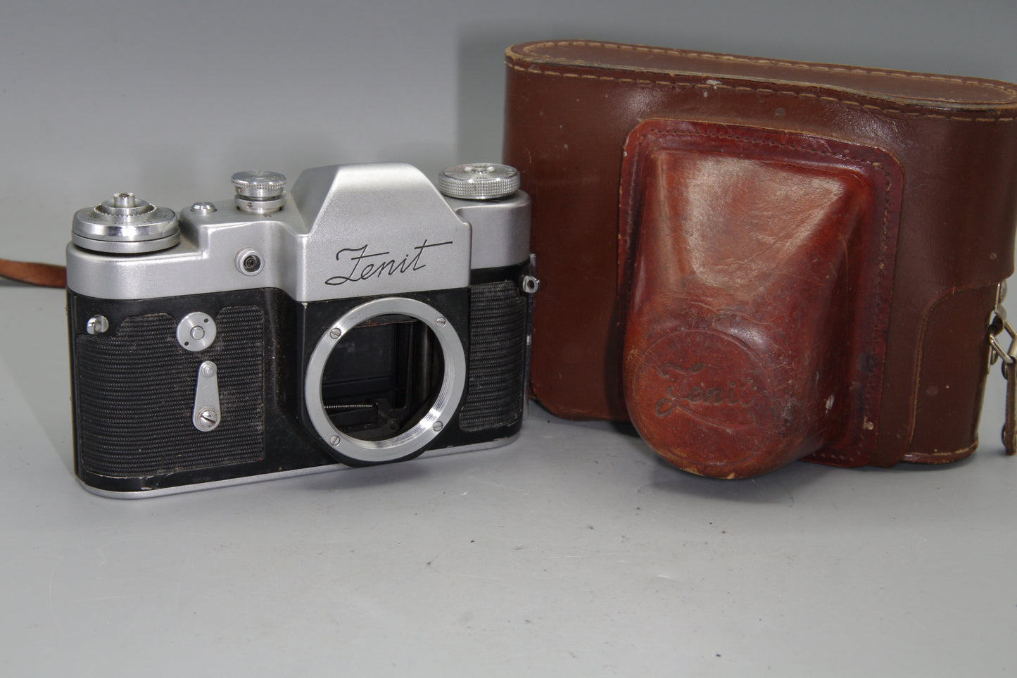 Zenit Soviet 35mm SLR Camera M39 Screw Mount Early Model KMZ USSR