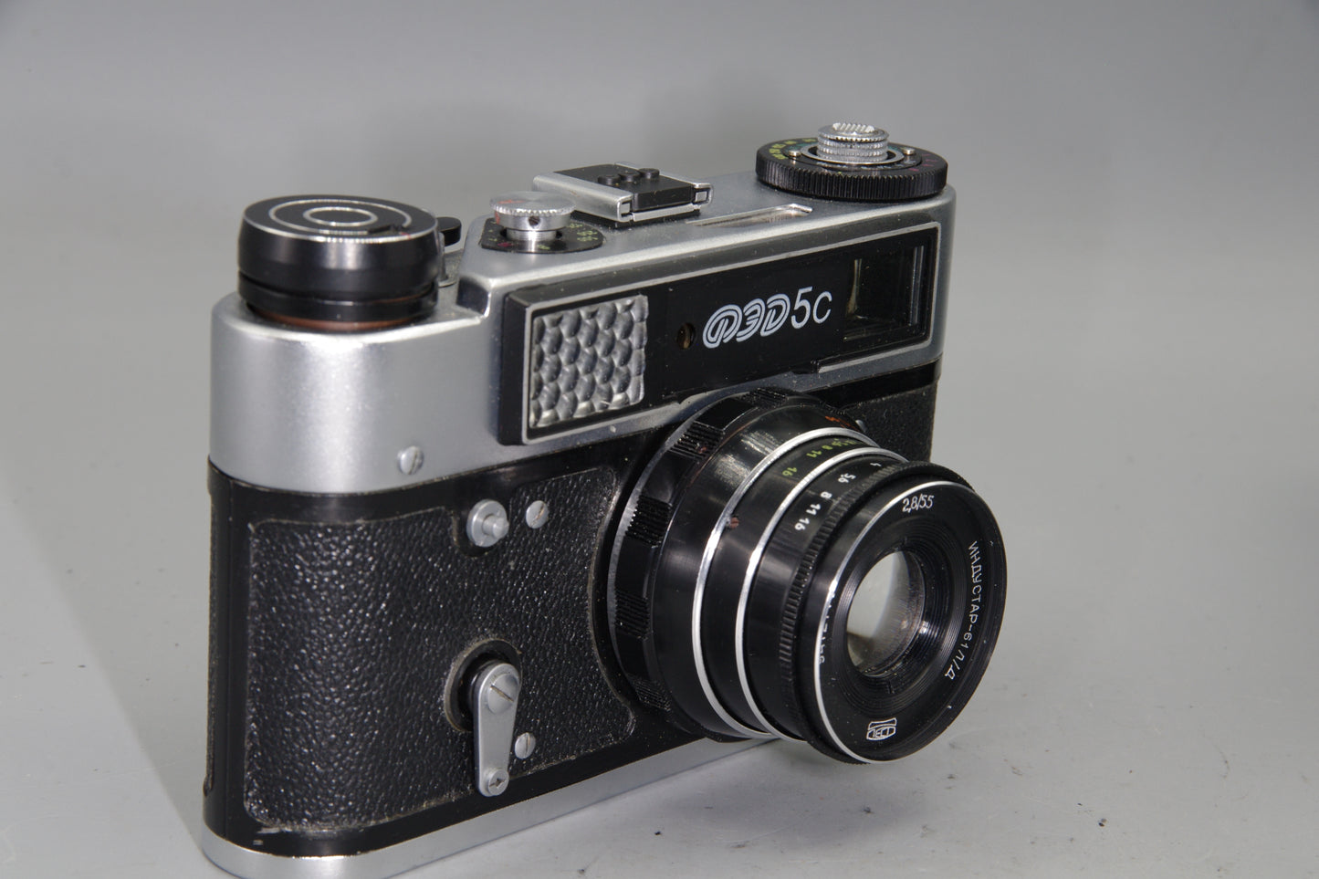 FED 5C Rangefinder Camera with Industar 55mm f/2.8 Lens – USSR Vintage