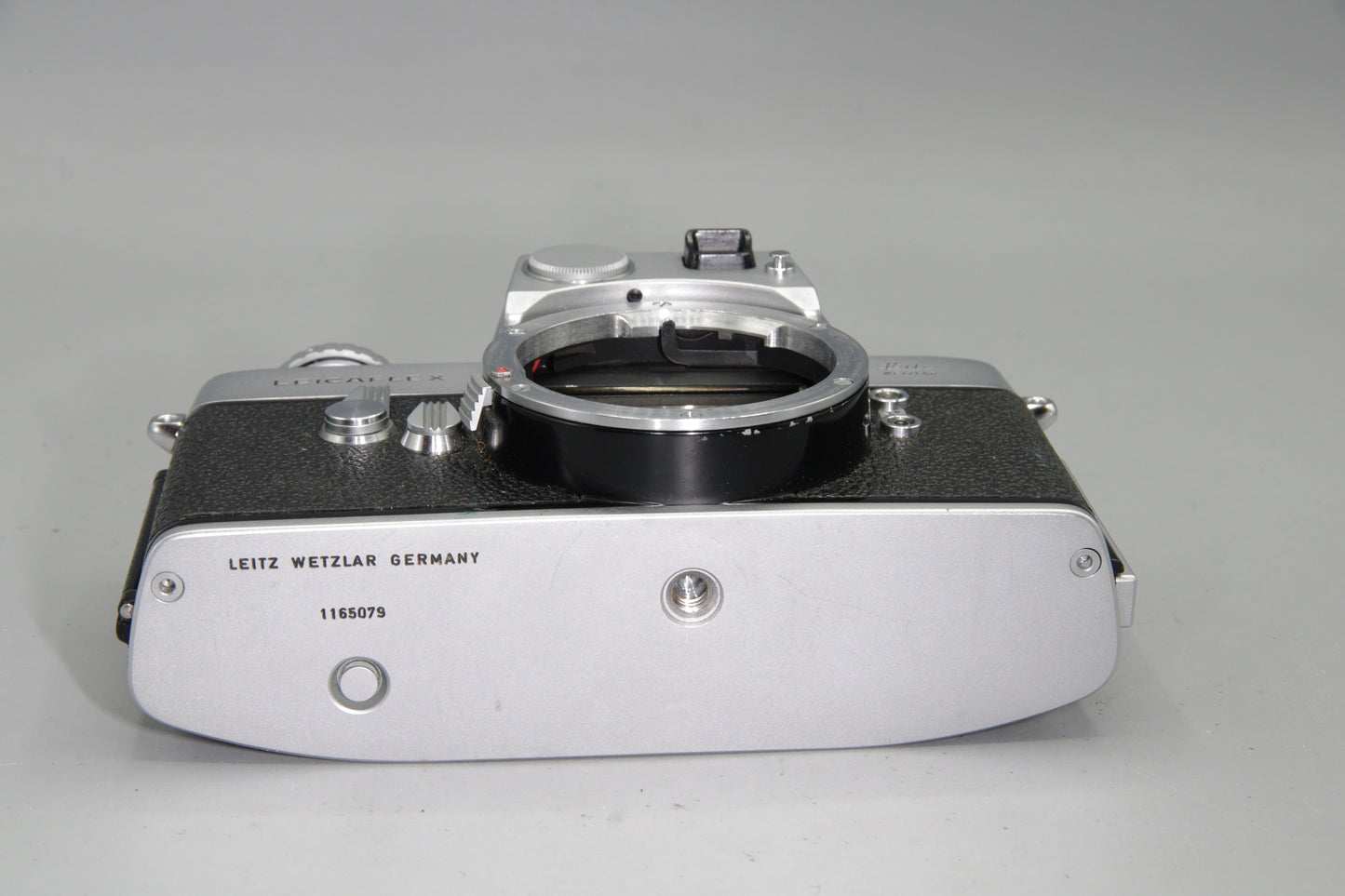1967 Leicaflex Standard 35mm SLR Camera – Vintage Leica Made in Germany