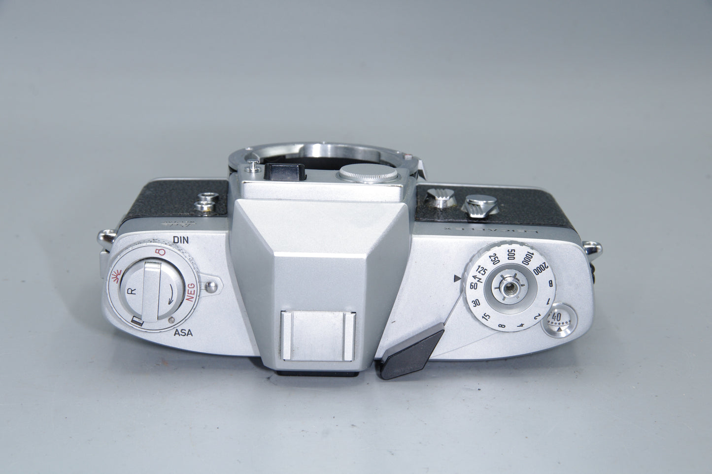 1967 Leicaflex Standard 35mm SLR Camera – Vintage Leica Made in Germany