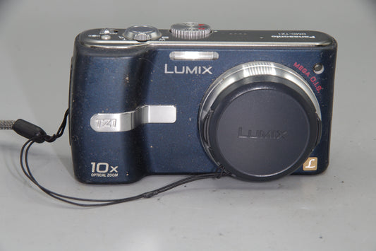 Panasonic Lumix DMC-TZ1 – Blue – 5MP – 10x Leica Zoom – Some Tackiness – Tested