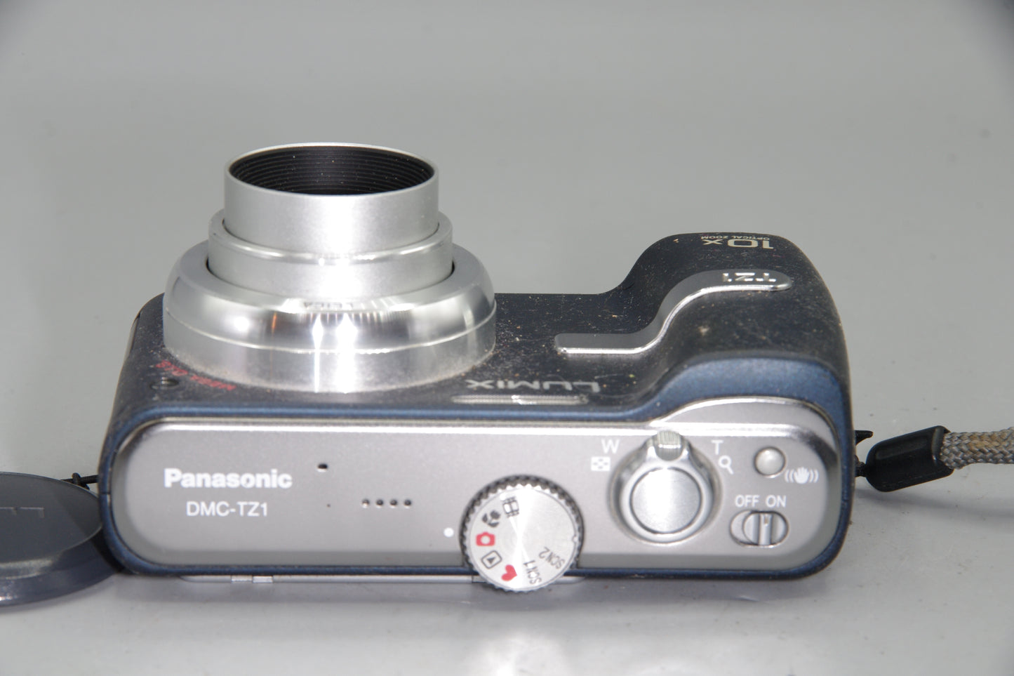 Panasonic Lumix DMC-TZ1 – Blue – 5MP – 10x Leica Zoom – Some Tackiness – Tested