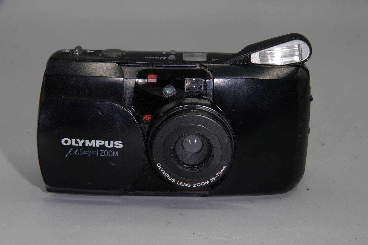 Olympus MJU Zoom 35mm Film Camera – Tested – Clean – Autofocus – Flash