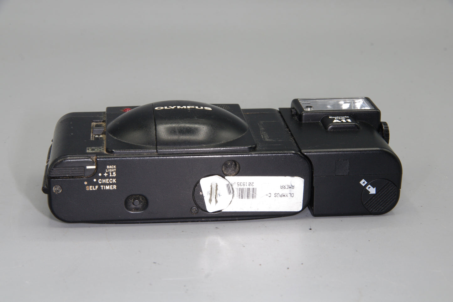 Olympus XA3 35mm Film Camera with DX Auto ISO – Compact Point and Shoot