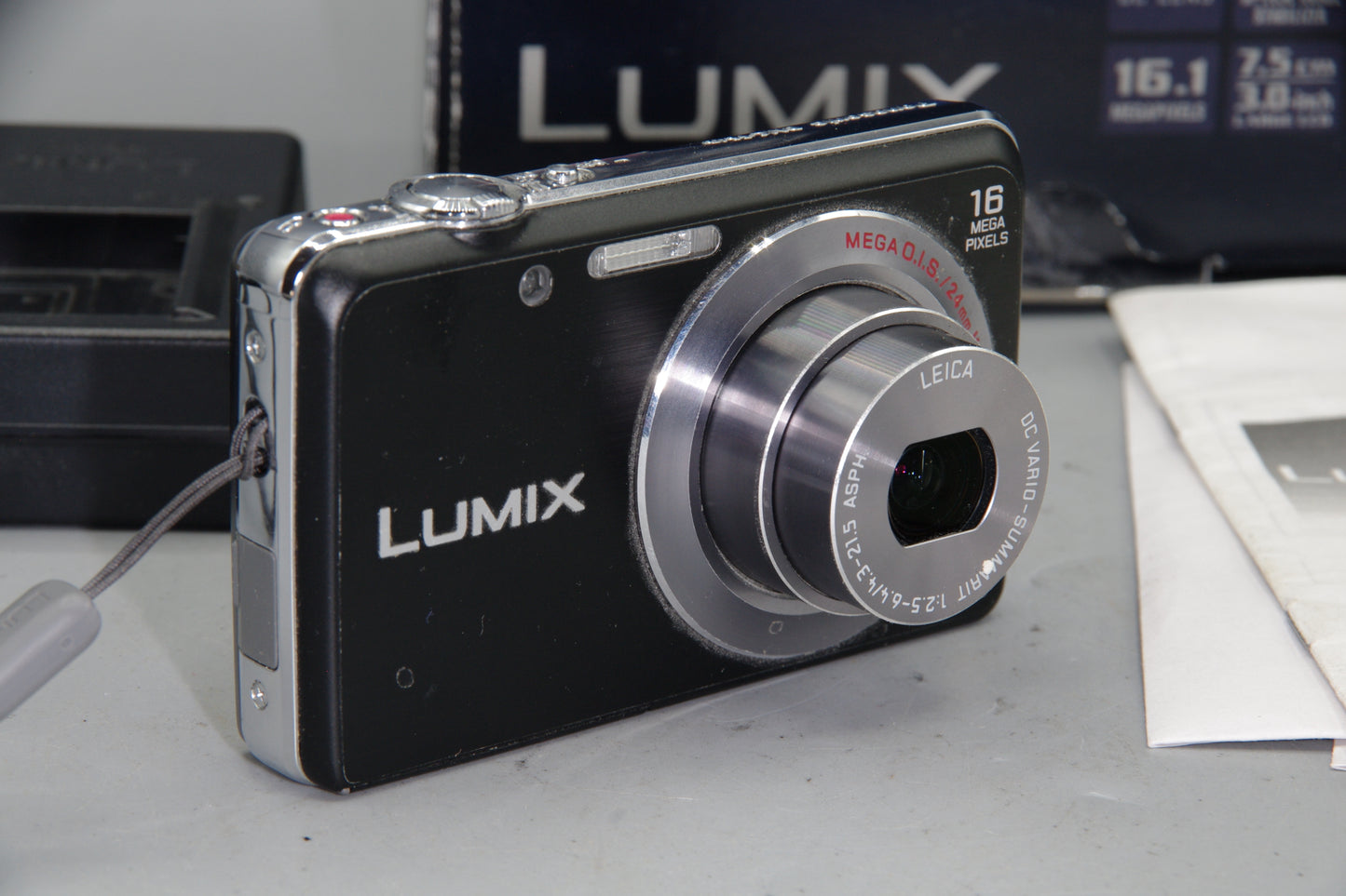Panasonic Lumix DMC-FS45 16MP Digital Camera – Boxed, Leica Lens, Tested