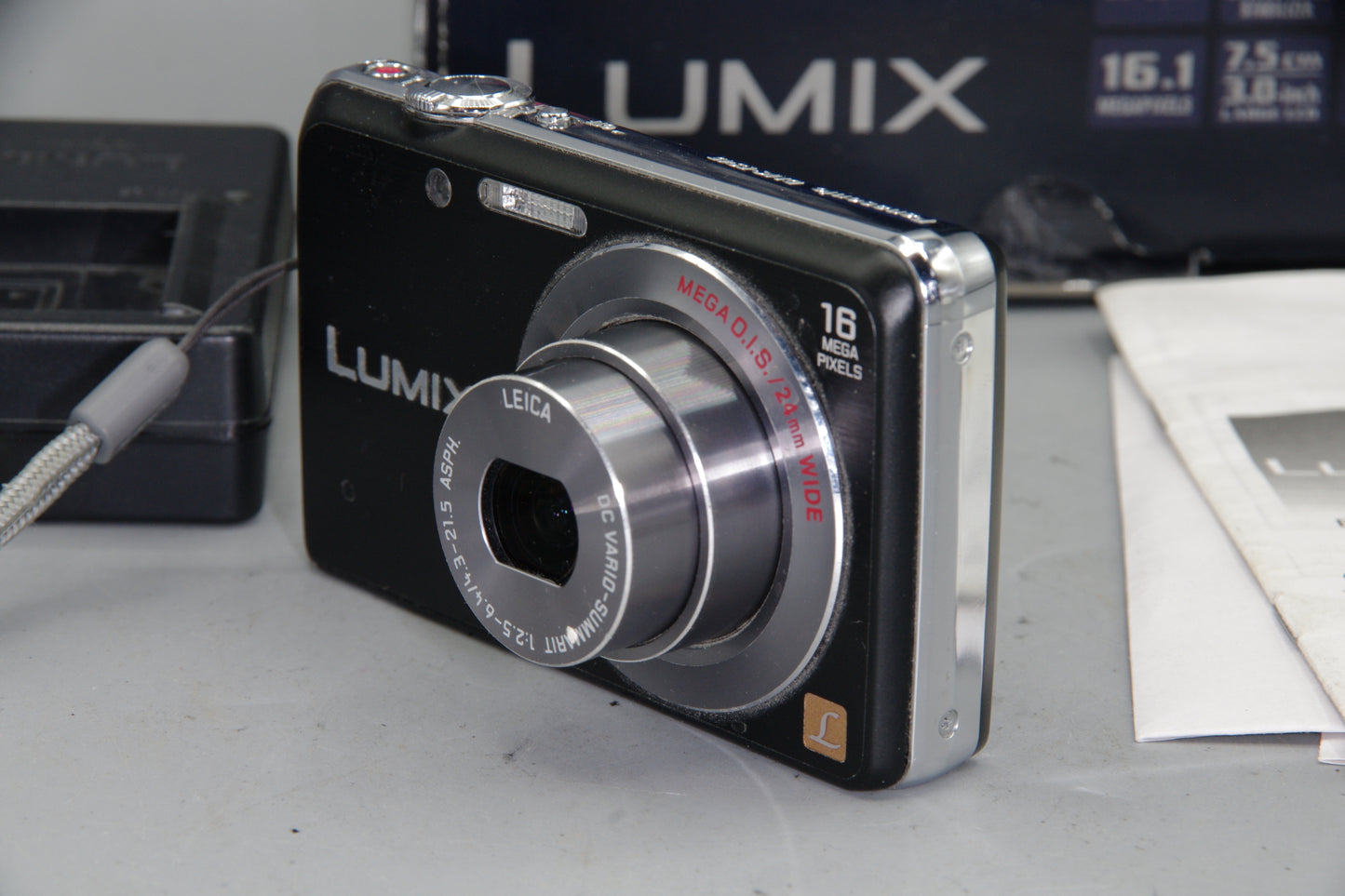 Panasonic Lumix DMC-FS45 16MP Digital Camera – Boxed, Leica Lens, Tested