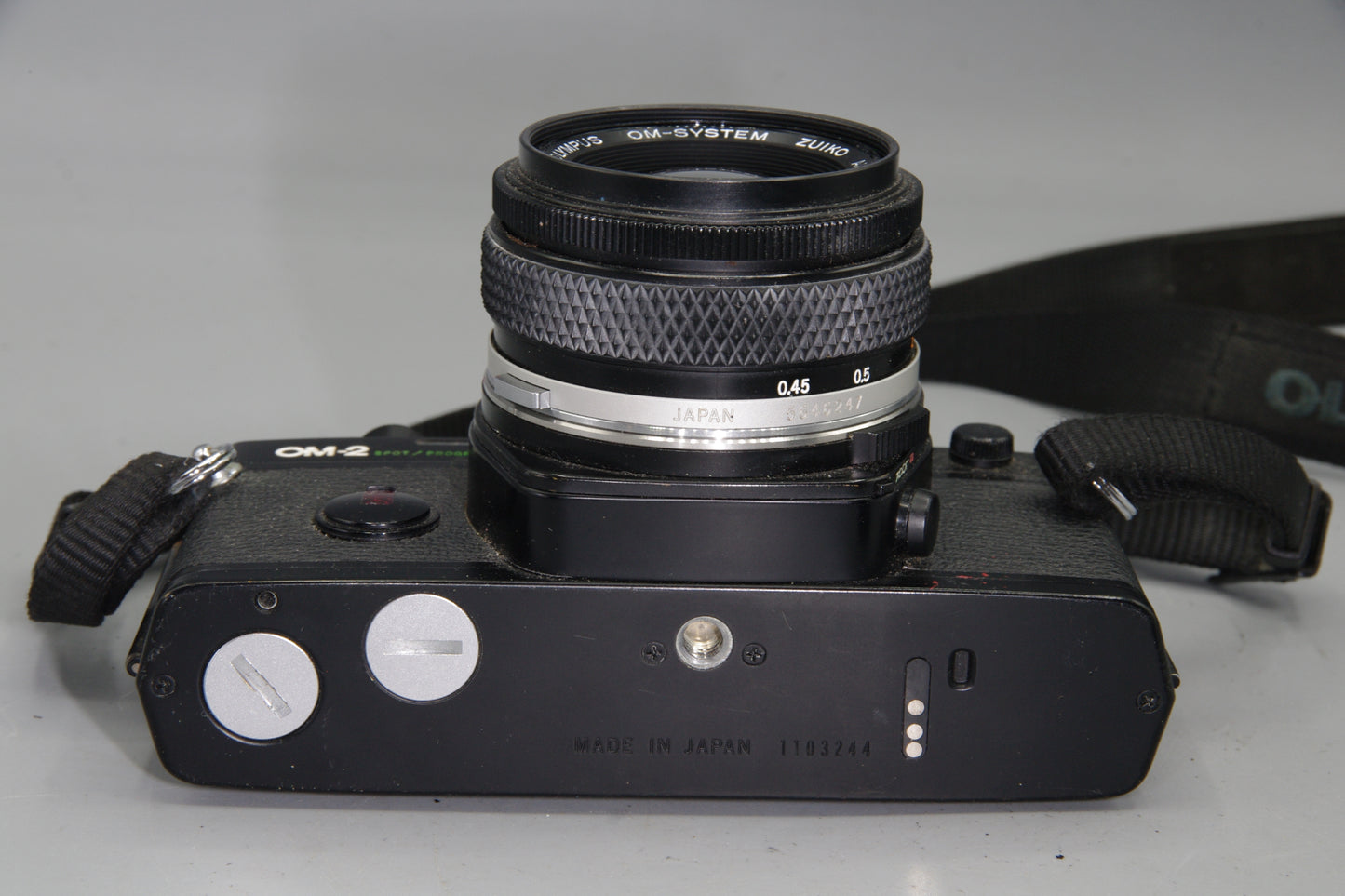 Olympus OM-2 Spot/Program 35mm SLR + Zuiko 50mm f/1.8 Lens  - Tested