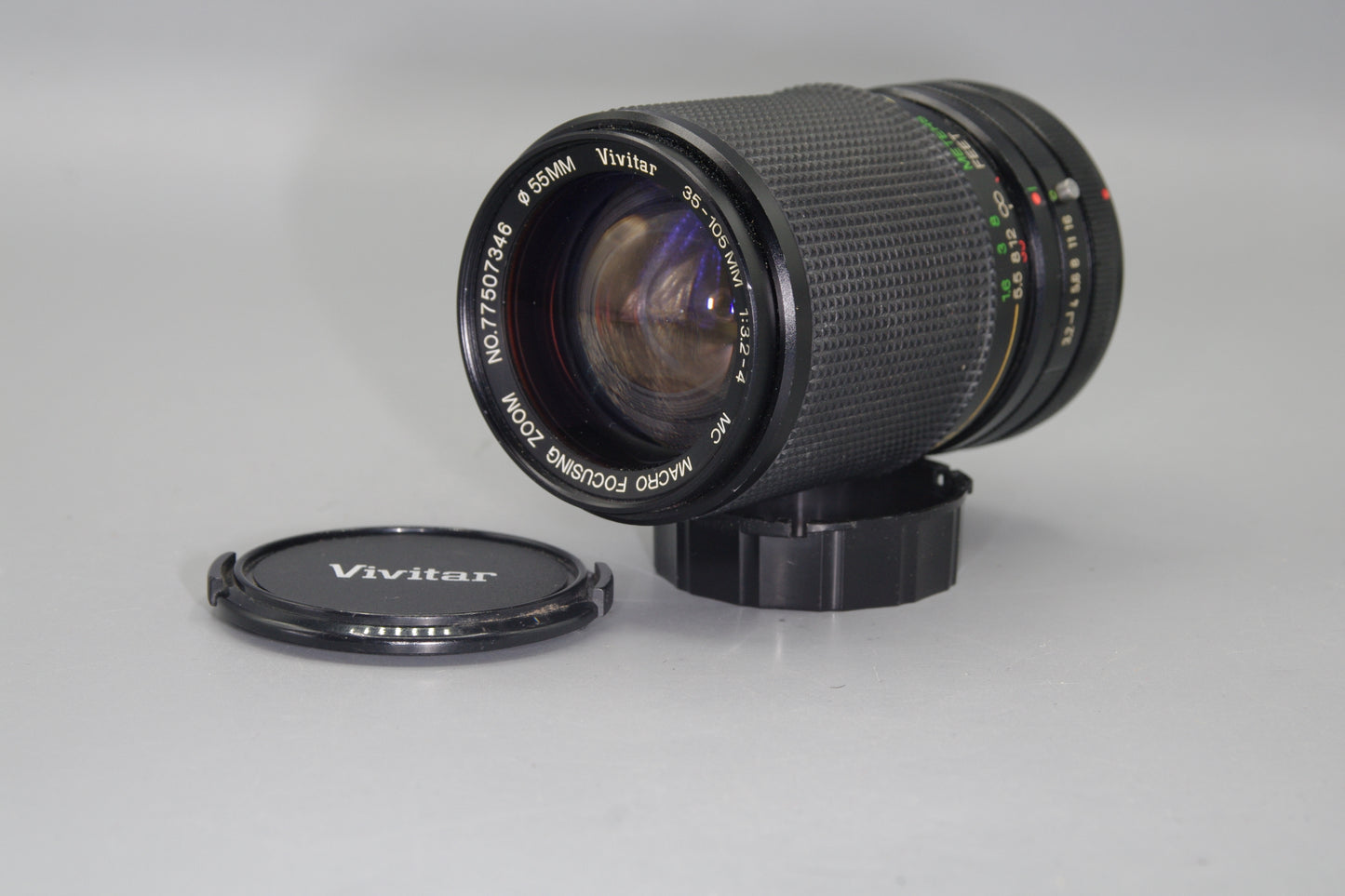 Vivitar Macro 35-105mm F/3.2-5 Lens -Canon FD Mount - Excellent