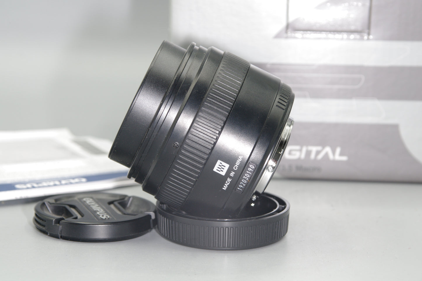 Boxed Olympus Zuiko Digital 35mm F/3.5 Macro Lens - Excellent