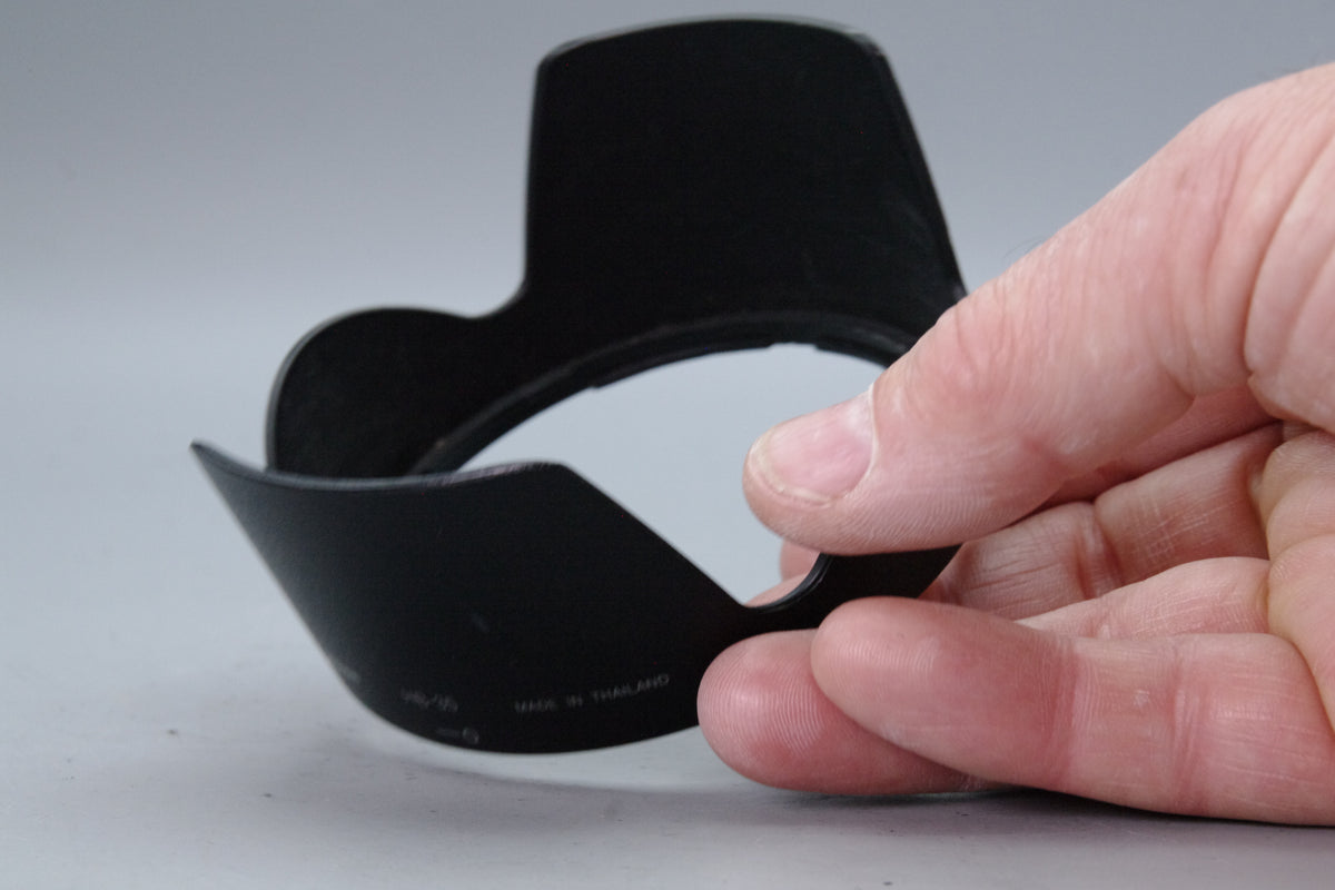 Nikon HB-35 Bayonet Petal Lens Hood for AF-S DX 18-200mm f3.5-5.6G ED VR