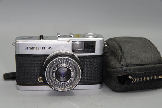 Olympus Trip 35 35mm Camera – 40mm f/2.8 Lens with Case, Working, Vintage