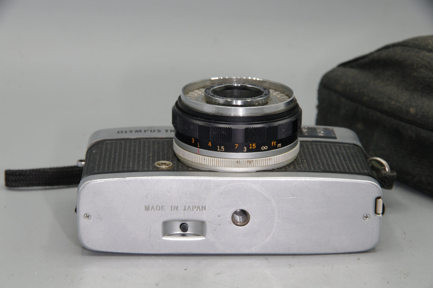 Olympus Trip 35 35mm Camera – 40mm f/2.8 Lens with Case, Working, Vintage