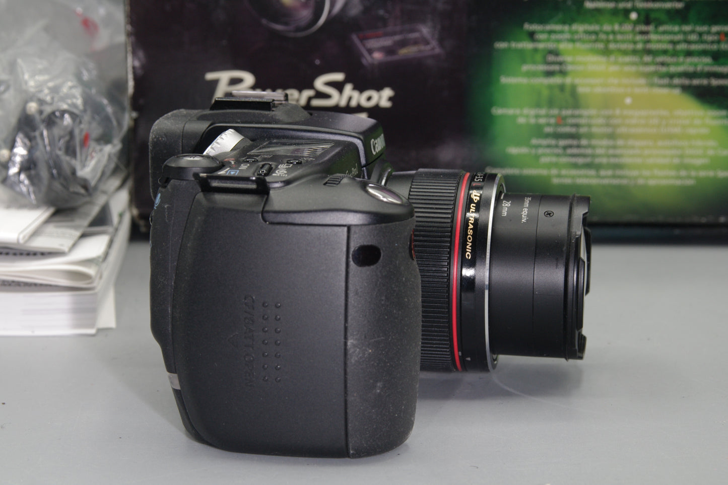 Canon PowerShot Pro1 8MP Camera - Boxed - Excellent