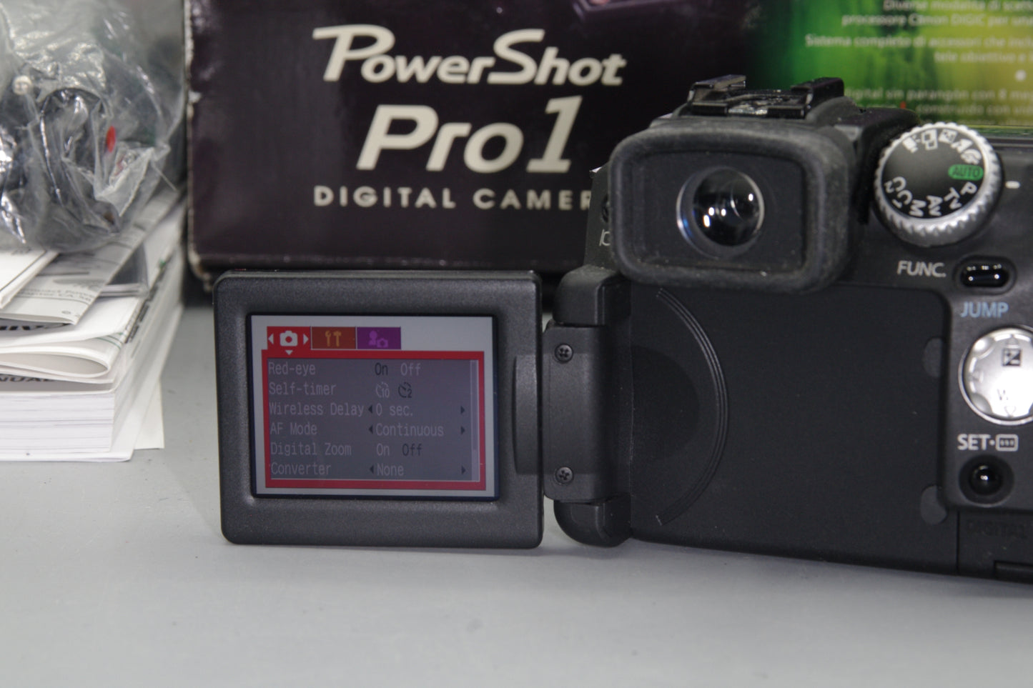 Canon PowerShot Pro1 8MP Camera - Boxed - Excellent