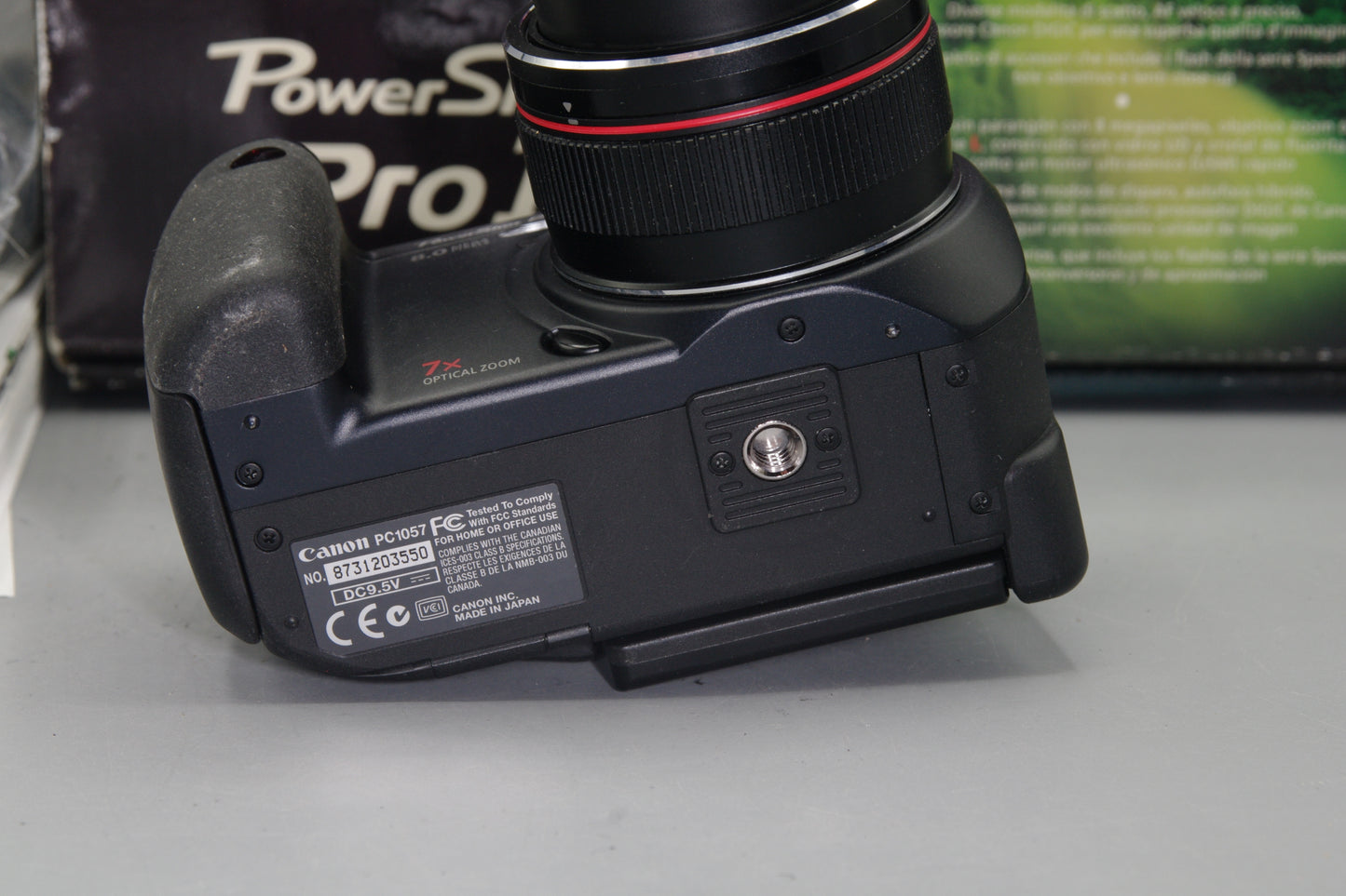 Canon PowerShot Pro1 8MP Camera - Boxed - Excellent