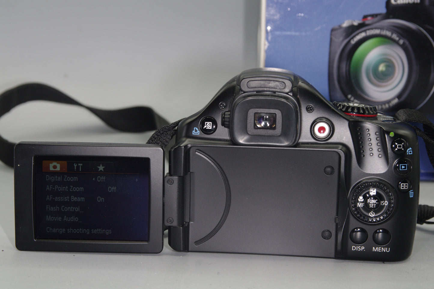 Canon PowerShot SX30IS 14.1MP 35X Opt Zoom Digital Camera Boxed - EXC