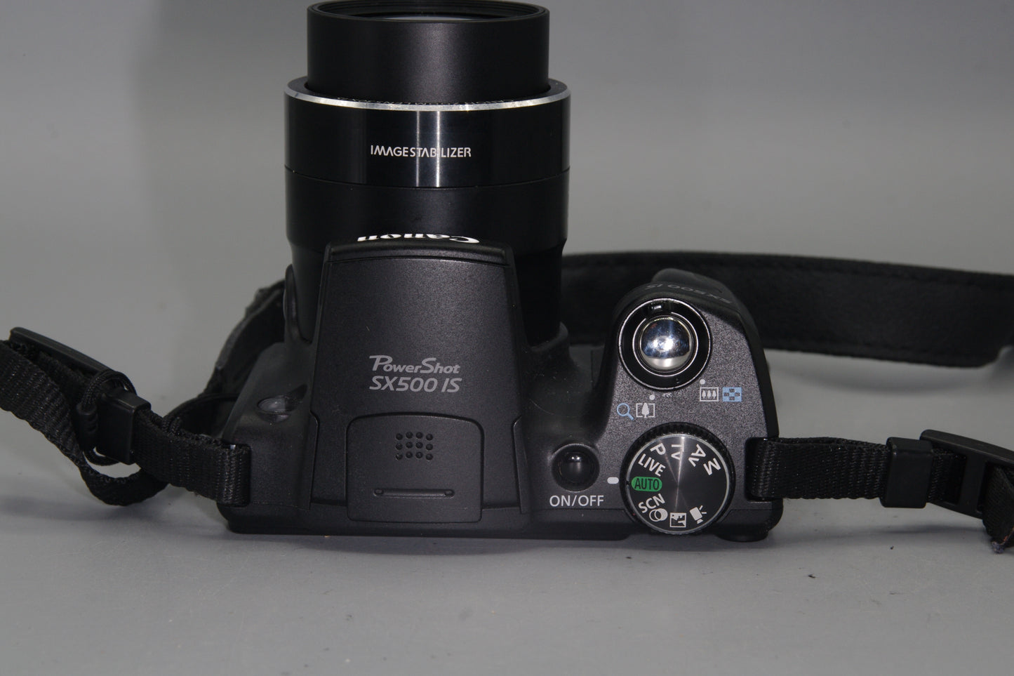 Canon PowerShot SX500IS 16MP 30X Opt Zoom Digital Camera and Case