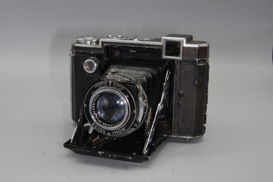 Zeiss Ikon Super Ikonta 532/16 – 6x6 – Tessar 8cm f/2.8 – Folding RF