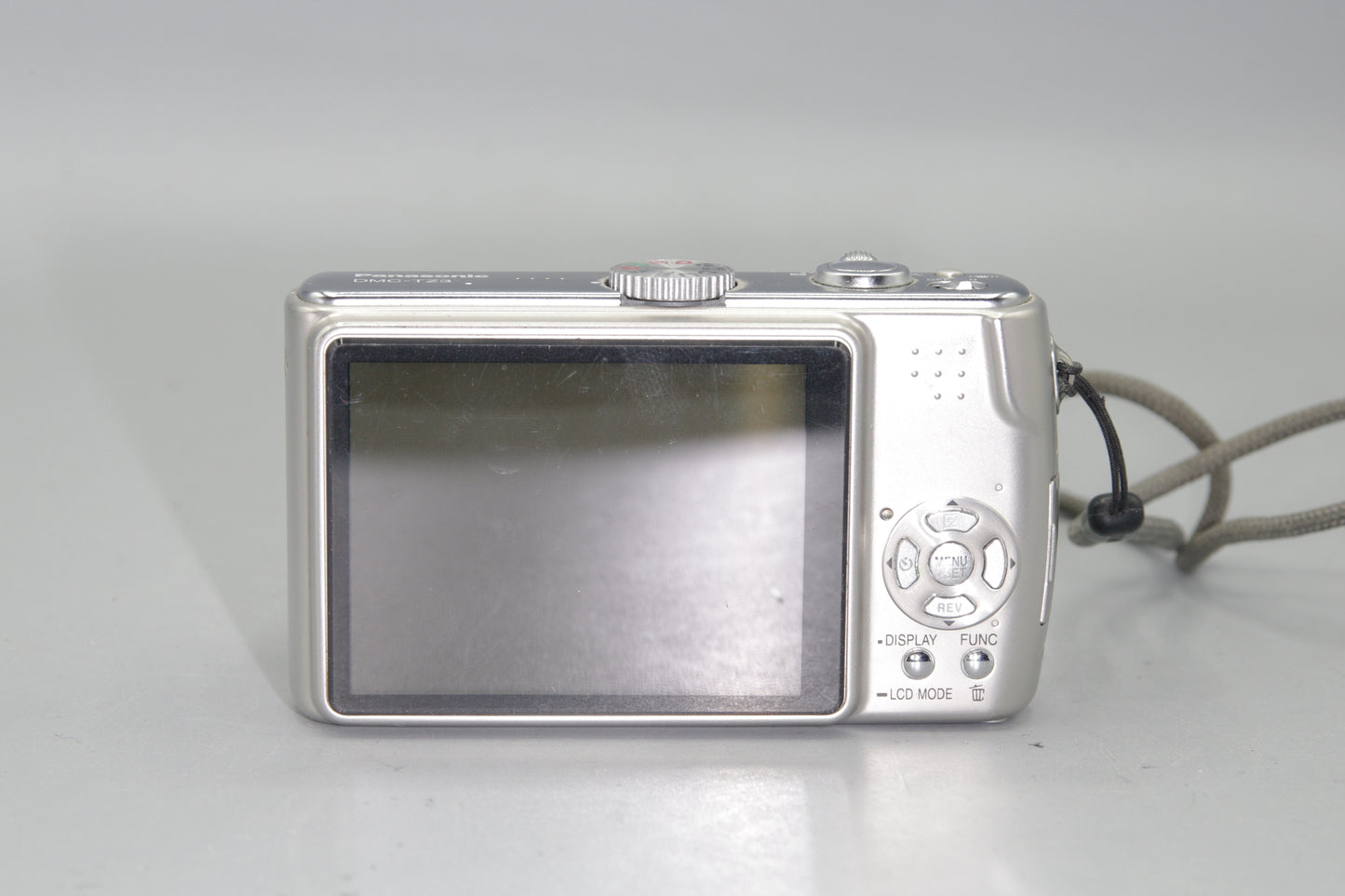 Panasonic Lumix DMC-TZ3 7.2MP 10x Zoom