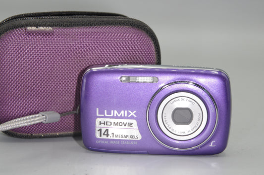 Purple Panasonic Lumix DMC-S3 14.1MP Digital Compact - Excellent