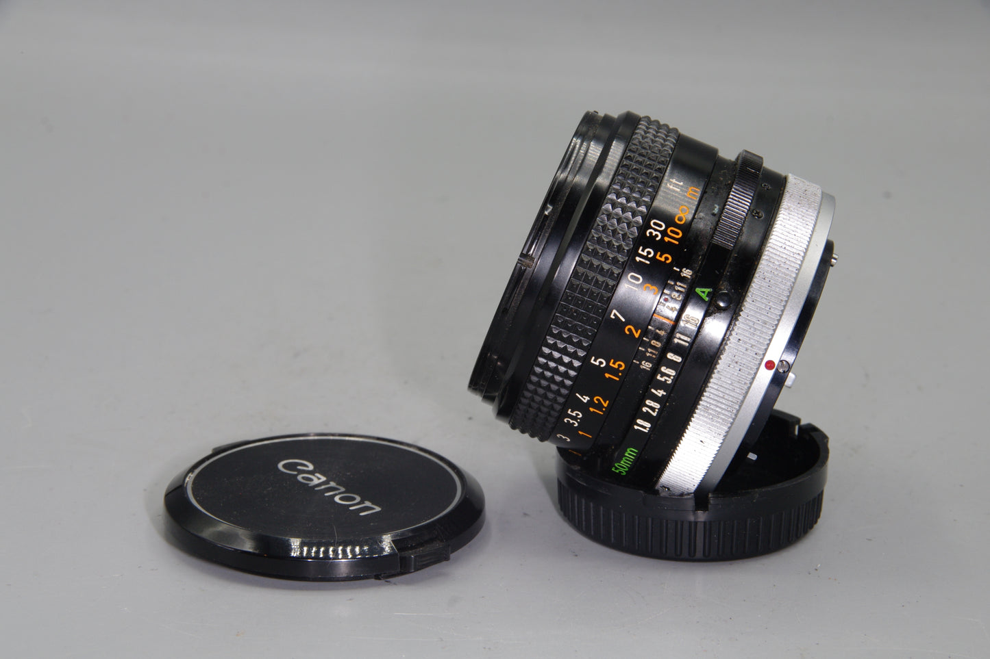 Canon FD 50mm f/1.8 S.C. Prime Lens Manual Focus with Caps – Tested VGC