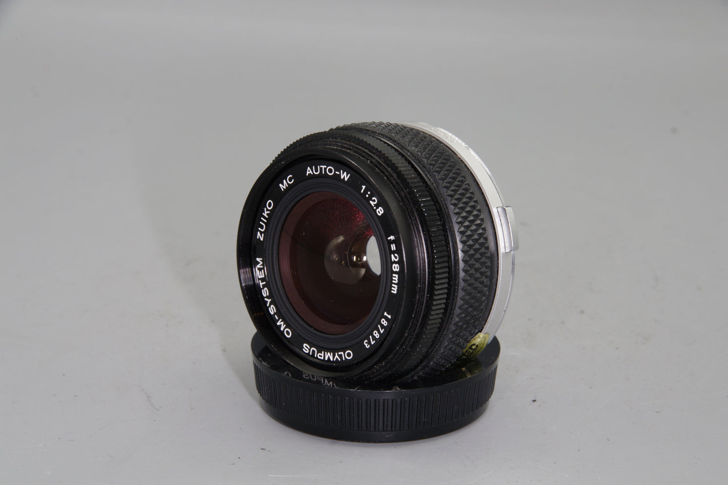 Olympus Zuiko Auto-W 28mm f/2.8 Wide Angle Lens – OM Mount – EXC Tested
