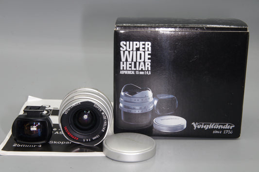Voigtländer Heliar 15mm f/4.5 Aspherical Lens + Finder -L39 Mount - Mint