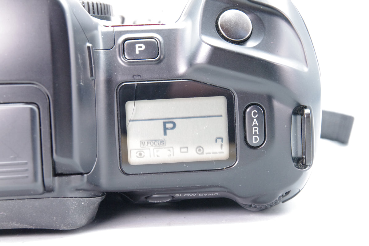 Minolta Dynax 700si 35mm SLR Film Camera Body Boxed