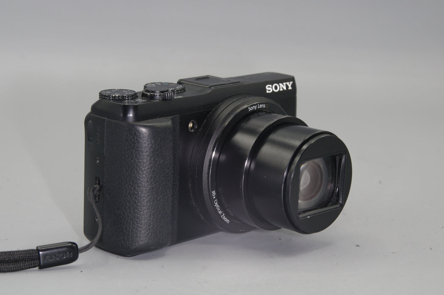 Sony DSC-HX50 20.4MP Digital Compact Camera