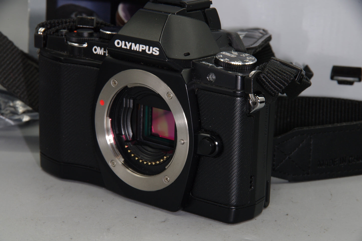 Olympus OM-D E-M5 Body – Boxed – Shutter Count 951 – M4/3 - Mint